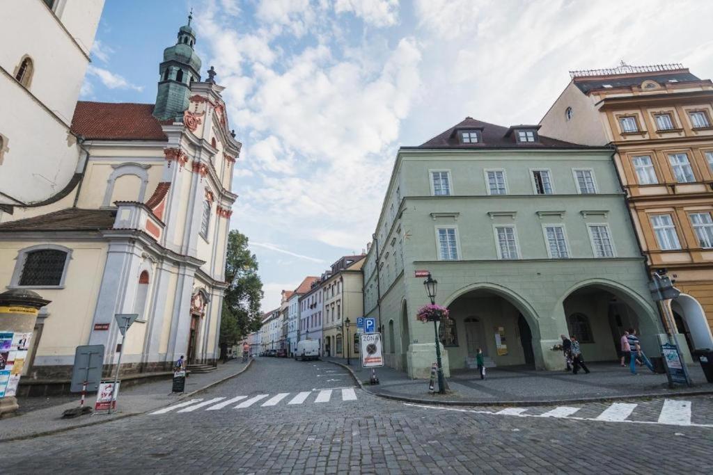 U Zlate Hvezdy Apartman Jungmann Appartement Litoměřice Buitenkant foto